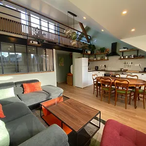  Appartement Grand T1 Familial, Videoprojecteur Et Superbe Vue !